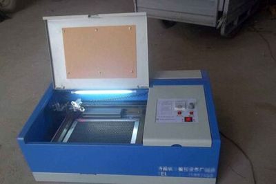 小型激光切割機(jī)報(bào)價(jià)?小型激光切割機(jī)怎么清洗? - 房天下裝修知識